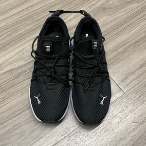 Puma shoes - black
